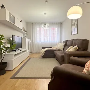2k - Junto Al Casco Viejo Apartamento
